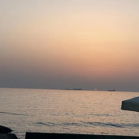 Vacations Apartment, 50 M From The Apartmán *